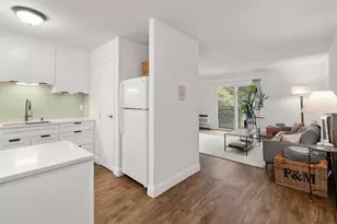 3 Chapel Hill Dr, Plymouth, MA 02360 - Photo 1