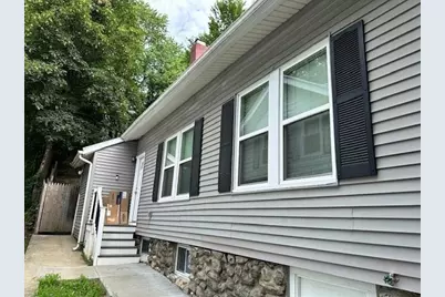 179 Hamilton St, Worcester, MA 01604 - Photo 1