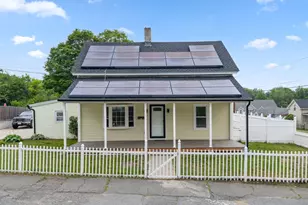 104 Middle St, Leominster, MA 01453 - Photo 1