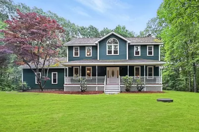 204 Aldrich St, Uxbridge, MA 01569 - Photo 1