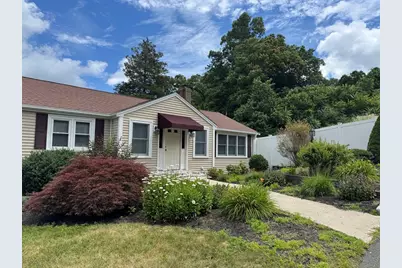 8 Grace Rd, Woburn, MA 01801 - Photo 1