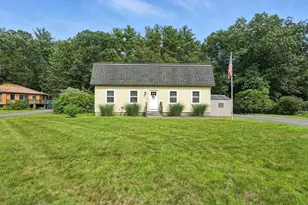 17 Revere Cir, Greenfield, MA 01301 - Photo 1