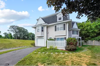 14 Victoria Garden #B, Framingham, MA 01701 - Photo 1