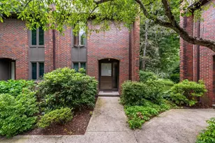 6 Webster Ct, Amherst, MA 01002 - Photo 1