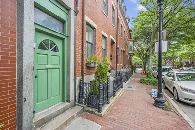 379 Shawmut Ave, Boston, MA 02118 - Photo 1