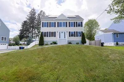 136 Pilgrim Rd, Haverhill, MA 01832 - Photo 1