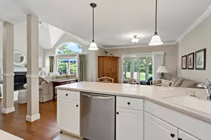 9 Sea Knoll Ct, Bourne, MA 02532 - Photo 1