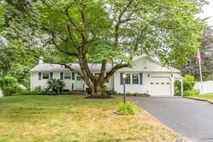 5 Oakland Ave, Tewksbury, MA 01876 - Photo 1