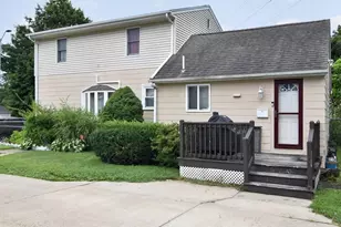 261 Weir St, Taunton, MA 02780 - Photo 1