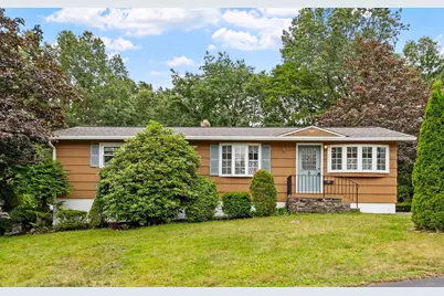 55 Lisa Dr, Leominster, MA 01453 - Photo 1