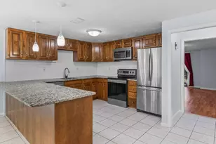 194 Washington St, Canton, MA 02021 - Photo 1