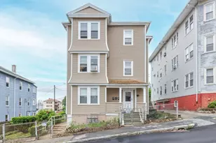 11 Shamrock St, Worcester, MA 01605 - Photo 1