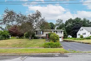 6 Bexley Dr, Hudson, MA 01749 - Photo 1