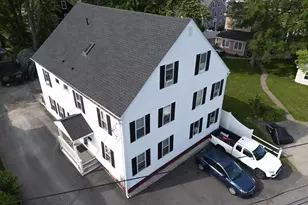 4 Lincoln Ct, Amesbury, MA 01913 - Photo 1