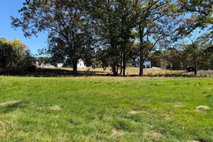 28 BUCKLIN Dr, Rehoboth, MA 02769 - Photo 1