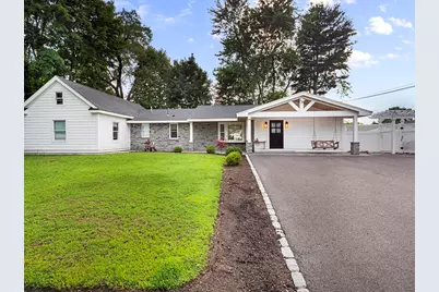 154 N Main, Bellingham, MA 02019 - Photo 1