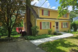 150 Grove St, Reading, MA 01867 - Photo 1