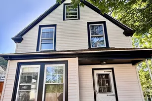 1 Williams Ct, Newton, MA 02464 - Photo 1