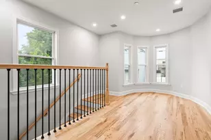 17 Burns St, Lowell, MA 01852 - Photo 1