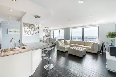 85 East India #35F, Boston, MA 02110 - Photo 1