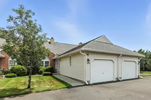 17 Castle Hill Rd, Agawam, MA 01001 - Photo 1