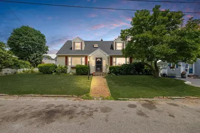 6 Curtis Rd, Saugus, MA 01906 - Photo 1