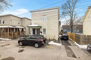 9-10 Parker Ct, Attleboro, MA 02703 - Photo 1