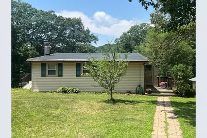 10 Briarcliff Ln, Spencer, MA 01562 - Photo 1