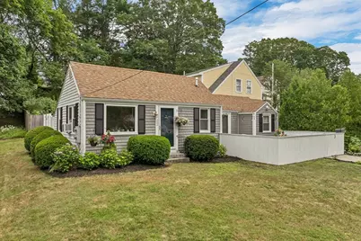 202 Low St #202, Newburyport, MA 01950 - Photo 1