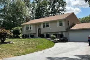 22 Ridge Rd, Shrewsbury, MA 01545 - Photo 1