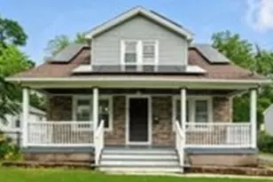 53 Warrenton St, Springfield, MA 01109 - Photo 1