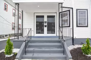 300-302 Main St, Medford, MA 02155 - Photo 1