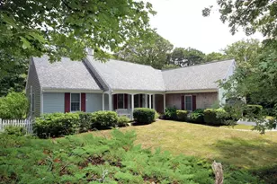 18 Chickadee Ln, Brewster, MA 02631 - Photo 1