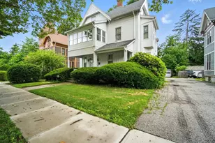 117 Buckingham St, Springfield, MA 01109 - Photo 1