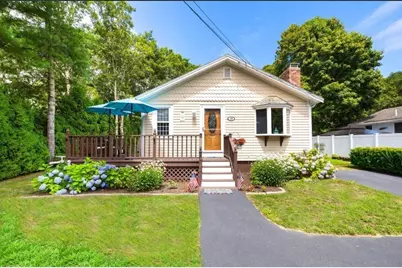 10 Harborview Dr, Falmouth, MA 02536 - Photo 1