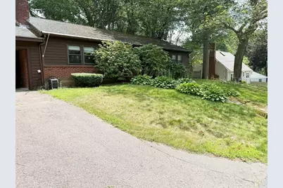 10 Woodside Rd #2, Hamilton, MA 01982 - Photo 1