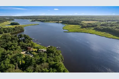 139 Donovans Lane, Westport, MA 02790 - Photo 1