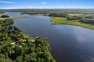 139 Donovans Ln, Westport, MA 02790 - Photo 1