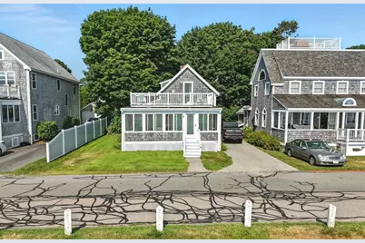19 Rocky Nook Ave, Kingston, MA 02364 - Photo 1