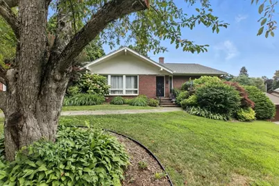 27 Carol Ln, Holyoke, MA 01040 - Photo 1