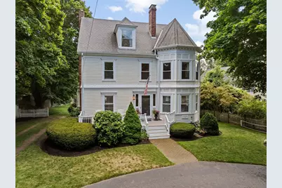 561 Washington St, Duxbury, MA 02332 - Photo 1