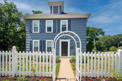 89 Congress St, Amesbury, MA 01913 - Photo 1