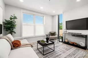 602 Canterbury, Boston, MA 02131 - Photo 1