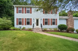 5 Brookside Dr, Agawam, MA 01030 - Photo 1