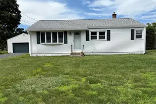 75 Edbert Dr, Holyoke, MA 01040 - Photo 1
