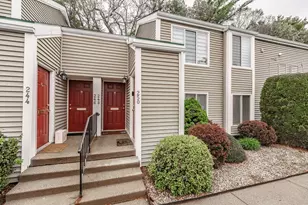 248 Nassau Dr, Springfield, MA 01129 - Photo 1