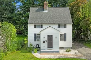 11 Heroult Rd, Worcester, MA 01606 - Photo 1