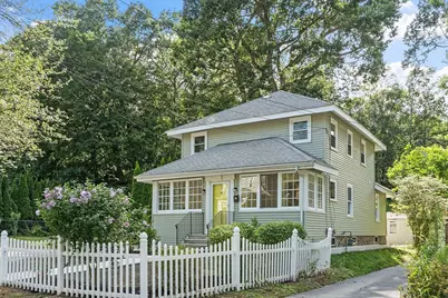 12 Romola Rd, Worcester, MA 01605 - Photo 1