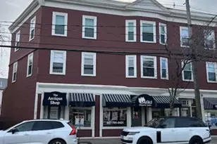 356 Watertown St, Newton, MA 02458 - Photo 1