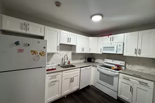 261 Union St, Rockland, MA 02370 - Photo 1